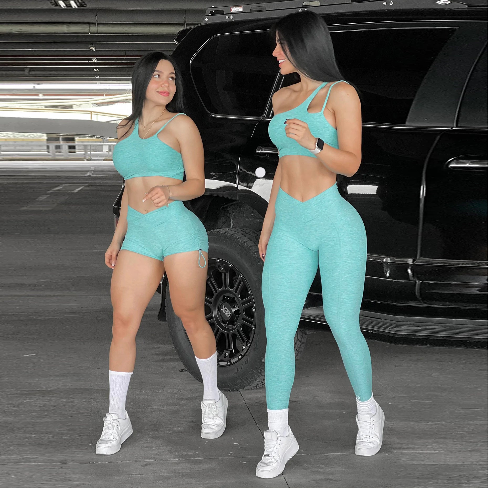 Sportswear Bra & Shorts Gym Fitness Suit for Women
